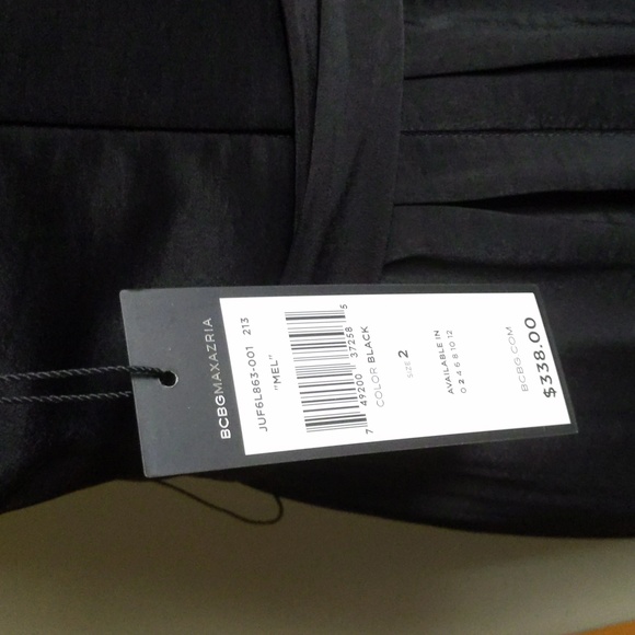 BCBG Maxazria Gown - Picture 8 of 15